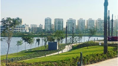 وزير الإسكان: إنجاز 95% من تطوير منطقة عين الصيرة.. و98% للقطاع الأول بممشى أهل مصر