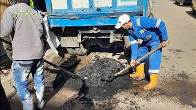 تطهير 66 شنيشة ومطبق بوسط الإسكندرية استعدادا للنوات القادمة (صور)