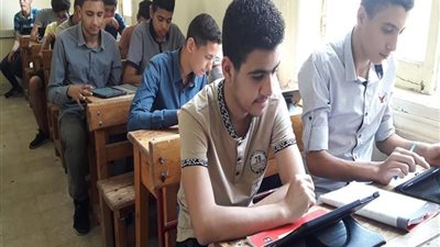 وكيل تعليم المنوفية: حصر  الطلاب المتخلفين عن أداء الامتحان بسبب سقوط السيستم لتحديد موعد آخر