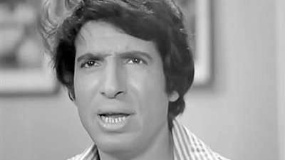 في ذكرى رحيل محمد عوض.. أول راتب 7 جنيهات وشهرة حفيدته تتفوق على أبنائه