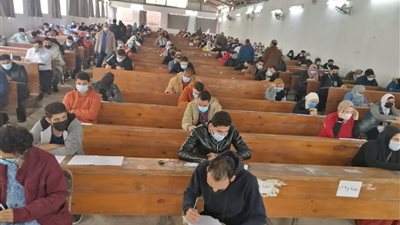 عميد الخدمة الاجتماعية ببنها: وجود الأطقم الطبية لمواجهة أي حالات طارئة بالامتحانات وتوفير حجرة عزل