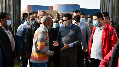 أشرف صبحي: زيادة الوعي لدى شباب المناطق النائية من أولويات الوزارة لتعزيز الانتماء وحب الوطن