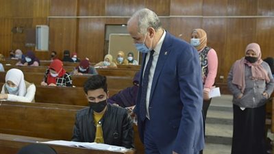 رئيس جامعة الفيوم: جاهزون لبدء امتحانات الفصل الدراسي الأول