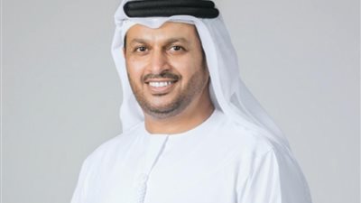 فور وصوله القاهرة.. السفير الإماراتي: مصر تشهد نهضة حديثة بقيادة السيسي