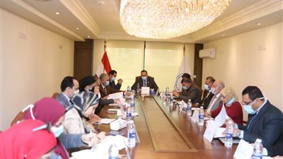 رئيس هيئة الرعاية الصحية يكشف الجدول الزمني لاعتماد الأصول العلاجية بمحافظتي الأقصر والإسماعيلية