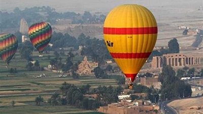 شركات البالون الطائر تسير 10 رحلات سياحية بالأقصر اليوم