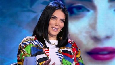 حورية فرغلي: 