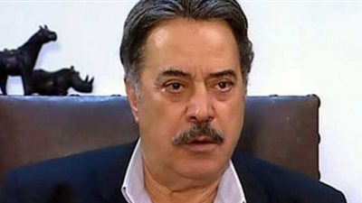 وصول جثمان يوسف شعبان إلى مقابر 6 أكتوبر