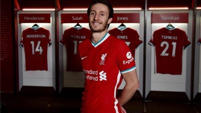 الكشف عن سبب استمرار غياب صفقة ليفربول الجديدة