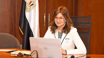 في أولى لقاءات 