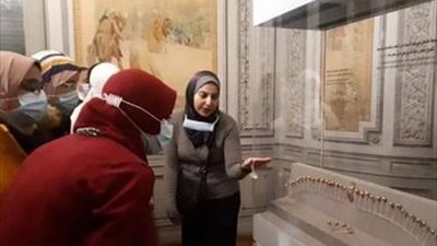 متحف المجوهرات الملكية يستقبل أولى رحلات السياحة الأثرية التبادلية بين المحافظات