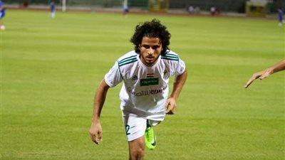 لاعب طنطا السابق يوجه رسالة للاعبي الفريق