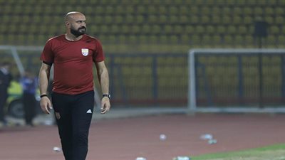 أيمن يونس: رضا شحاتة خلق شخصية مميزة للجونة