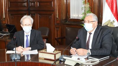 وزير الزراعة يبحث مع سفير اليابان آفاق التعاون في تنمية الصادرات الزراعية