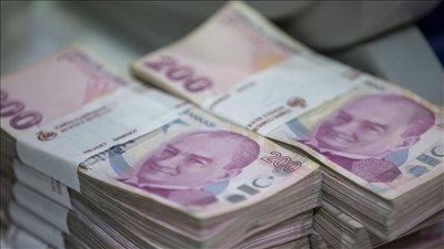 تراجع الليرة التركية 1.5% أمام الدولار مساء اليوم الأربعاء
