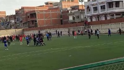 ملاعب الدقهلية.. مسرح للاشتباكات وتهديد لمسيرة حكام المناطق (صور وفيديو)