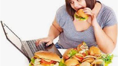 الخرف وضعف الإدراك.. تعرف على تأثير السمنة على العقل والجسم