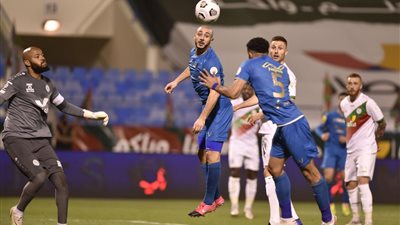 وليد أزارو يسجل في تعادل الاتفاق أمام النصر بالدوري السعودي