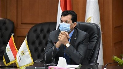 وزير الرياضة يشهد مباراة الأهلي أمام فيتا كلوب بدوري أبطال إفريقيا اليوم