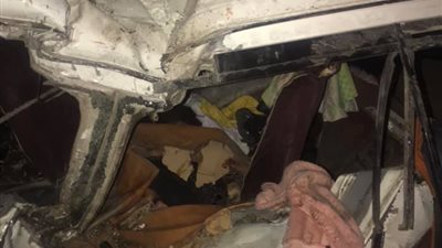 محافظ أسيوط يوجه بسرعة صرف المساعدات العاجلة لأسر ضحايا حادث بني سويف