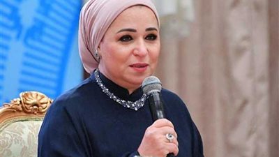 انتصار السيسي عن المرأة المصرية: الوطن يستمد منها ضميره وقوته وشموخه