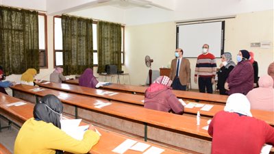 جامعة أسيوط: انتظام سير امتحانات الدراسات العليا بكلية التمريض