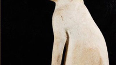 وجهها من الذهب.. الآثار تلقي الضوء على تمثال الإلهة 