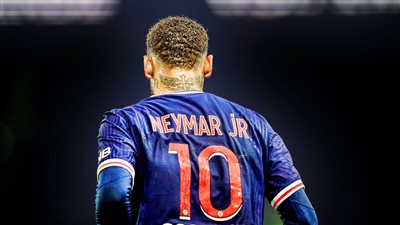 نيمار لن يبدأ أساسيًا ضد البارسا بدوري الأبطال