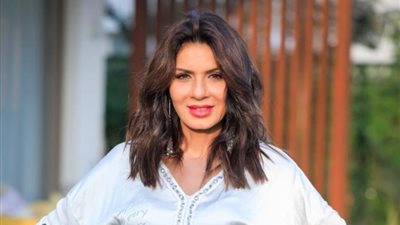 نجلاء بدر ترفض الاستسلام بعد أسبوعين من إصابتها بكورونا