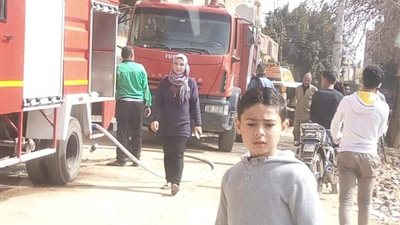 السيطرة على حريق هائل بمركز شبين الكوم (صور)