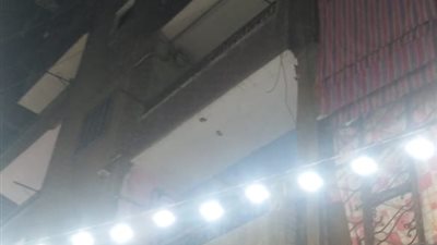 السيطرة على حريق عقار مكون من 7 طوابق بشبرا الخيمة (صور) 