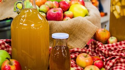 يحسّن صحة البشرة ويساعد في إدارة الكوليسترول.. تعرف على فوائد خل التفاح