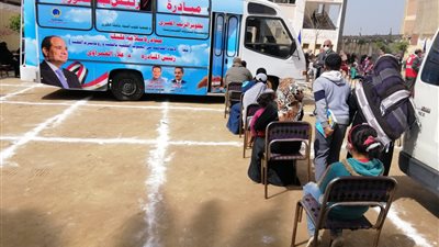 مؤسسة ثروت الخيرية تدعم مبادرة تطوير الريف المصري للجانب الصحي (صور)