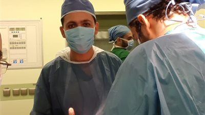 لأول مرة.. مستشفى كفر الشيخ الجامعي يجري زرع قرنية لمريض يعاني من فقدان البصر (صور)