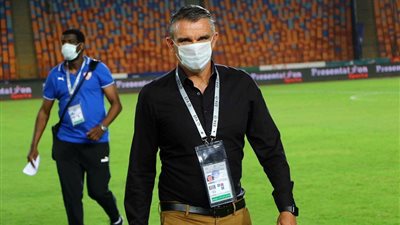 إعلامي سعودي يكشف بديل كارتيرون في التعاون 