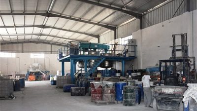 جدولة المستحقات المالية على أصحاب الورش الحرفية بأسوان وتمليكها مع إعادة تأهيل المجمع الصناعي