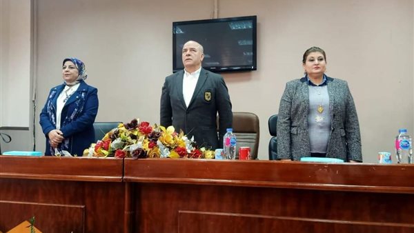 لجنة من وزارة الشباب