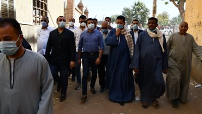 وزير الرياضة يتفقد مراكز شباب 