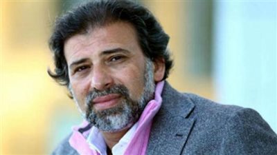 خالد يوسف يهاجم زاهي حواس: 