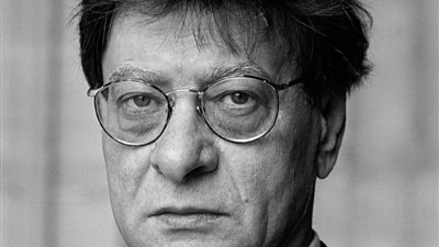 الروائي رجب أبو سرية: محمود درويش أحد بواعث الهوية الفلسطينية