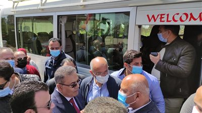 وصول الفريق كامل الوزير إلى المنوفية لتفقد بعض المشروعات (صور)