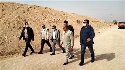 إنشاء مدفن صحي جديد للقمامة بطريق سيوة على مساحة 60 فدانًا