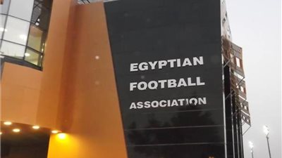 اتحاد الكرة يكشف مصير مباراة كأس السوبر بعد اعتذار الزمالك | خاص