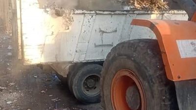 منعًا لانتشار الأمراض.. رفع 144 طن قمامة ومخلفات بشبرا الخيمة (صور) 