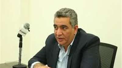 52 ناديًا تطالب أحمد مجاهد بعقد جمعية عمومية غير عادية لاتحاد الكرة خلال 15 يومًا