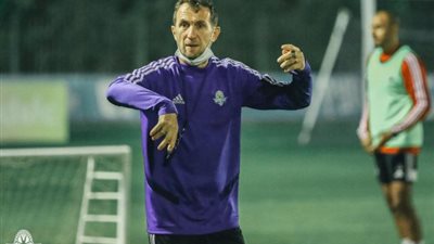 غدا.. مؤتمر صحفي لمدرب بيراميدز استعدادًا لمواجهة نومونجو 