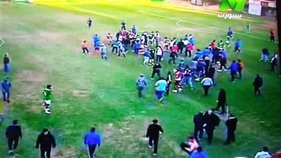 نكشف كواليس اشتباكات مباراة الشرقية للدخان والفيوم