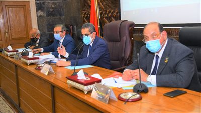 محافظ الغربية: فتح تحقيق شامل بشأن حذف أو إضافة المواطنين بتكافل وكرامة (صور)