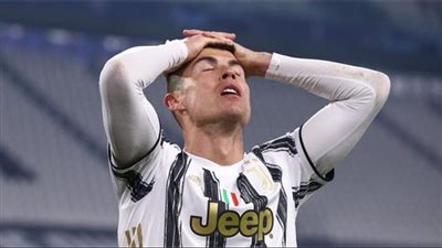 بيريز يتجاهل الرد على رونالدو بشان العودة.. ويشعر بالغضب لهذا الأمر