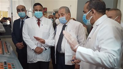 وزير التموين ومحافظ الدقهلية يتفقدان مطحن السادات.. ورفع طاقة الطحن لـ160 طن يوميا